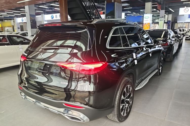 Used Mercedes-Benz GLC 2024 GLC 260 L 4MATIC Dynamic Edition 5-seater Rear Right 45 Deg
