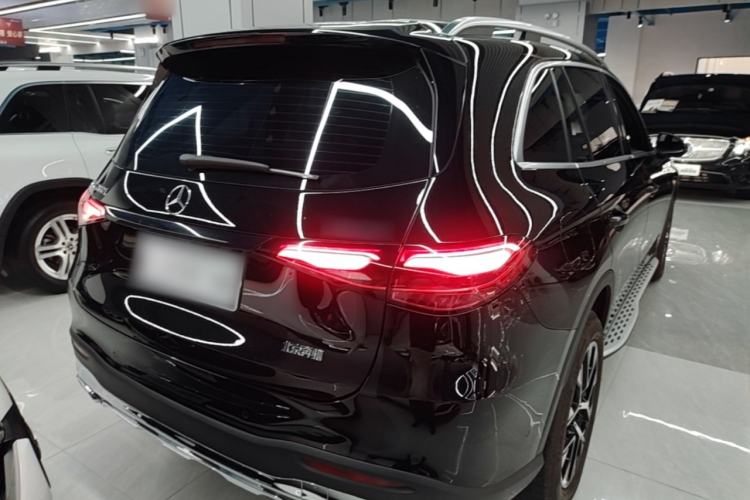 Used Mercedes-Benz GLC 2024 GLC 260 L 4MATIC Dynamic Edition 5-seater Rear Right 45 Deg