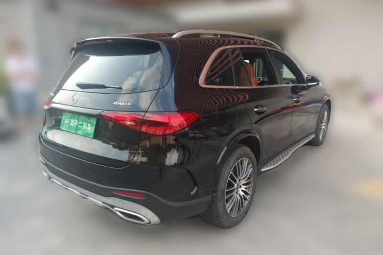 Used Mercedes-Benz GLC 2024 Refreshed GLC 300 L 4MATIC Dynamic Version 5 Seats Rear Right 45 Deg