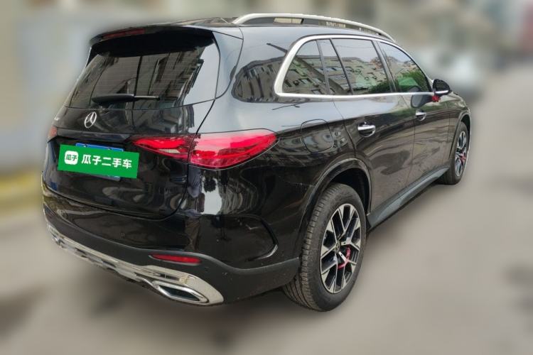 Used Mercedes-Benz GLC 2024 GLC 260 L 4MATIC Luxury Model 5 Seats Rear Right 45 Deg