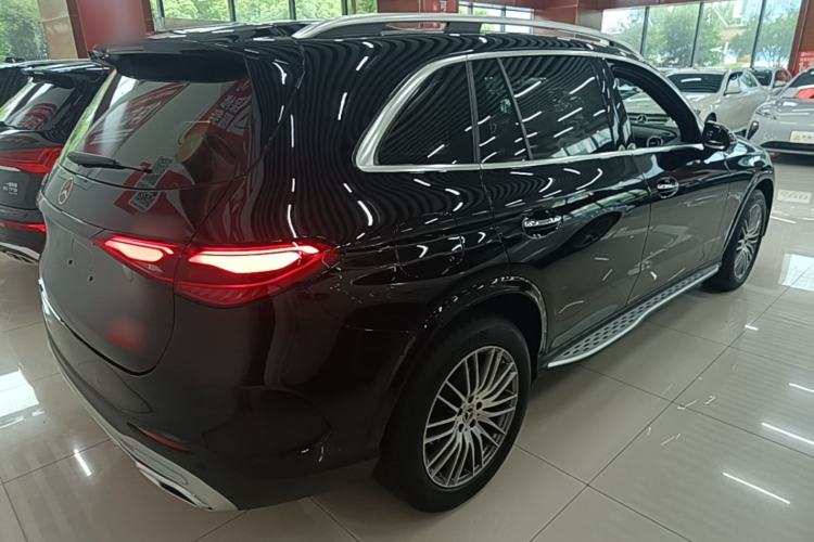 Used Mercedes-Benz GLC 2024 GLC 300 L 4MATIC Dynamic Edition 5-seater Rear Right 45 Deg