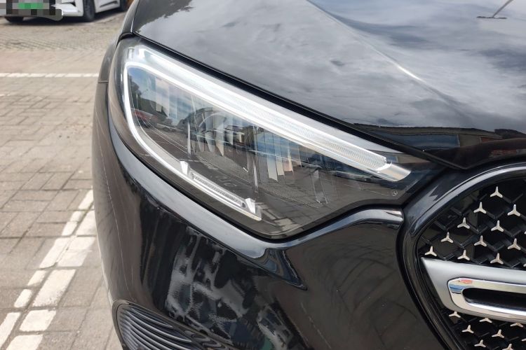 Used Mercedes-Benz GLC 2024 GLC 260 L 4MATIC Dynamic Edition 7-seater Right Front Headlight