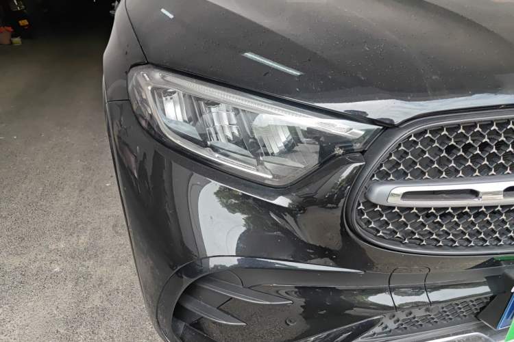 Used Mercedes-Benz GLC 2024 GLC 300 L 4MATIC Dynamic Edition 7-seater Right Front Headlight