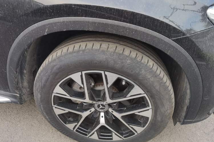 Used Mercedes-Benz GLC 2024 GLC 260 L 4MATIC Dynamic Edition 5-seater Right Front Wheel Hub