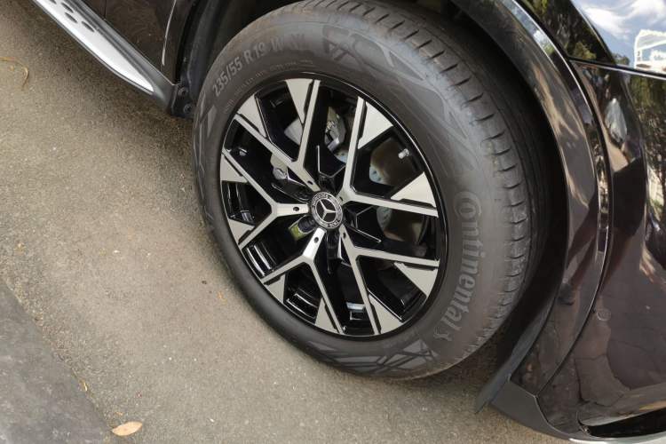 Used Mercedes-Benz GLC 2024 GLC 260 L 4MATIC Dynamic Edition 5-seater Right Front Wheel Hub