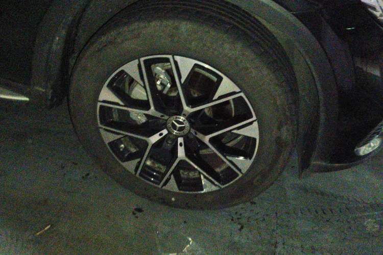 Used Mercedes-Benz GLC 2024 GLC 260 L 4MATIC Dynamic Edition 5-seater Right Front Wheel Hub