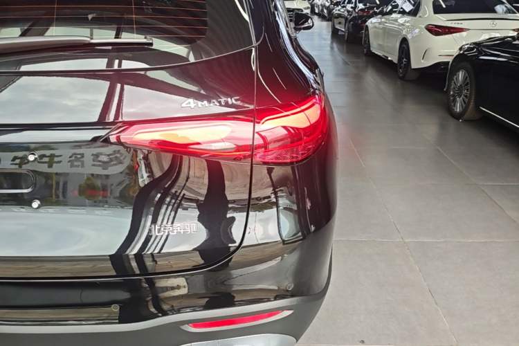 Used Mercedes-Benz GLC 2024 GLC 260 L 4MATIC Dynamic Edition 5-seater Right Rear Taillight