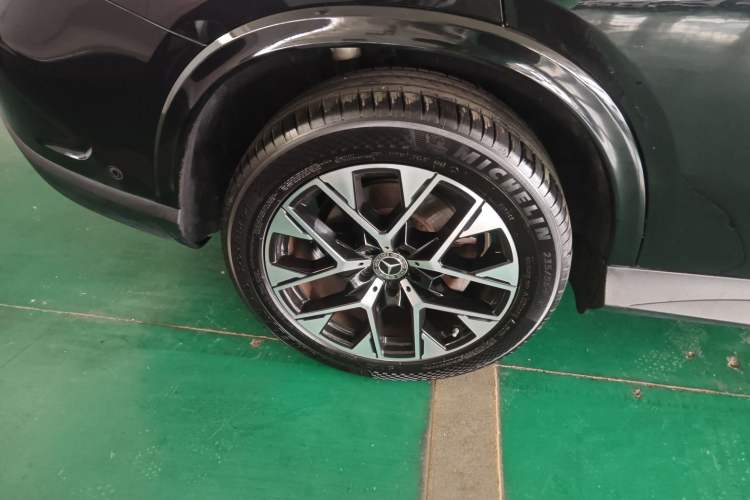 Used Mercedes-Benz GLC 2024 GLC 260 L 4MATIC Luxury Model 5 Seats Right Rear Wheel Hub