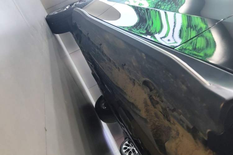 Used Mercedes-Benz GLC 2024 GLC 260 L 4MATIC Dynamic Edition 5-seater Right Side Sill