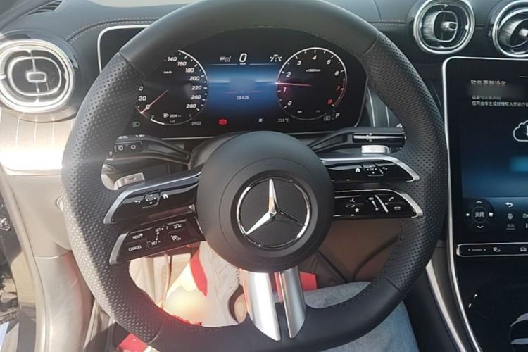 Used Mercedes-Benz GLC 2024 Refreshed GLC 300 L 4MATIC Dynamic Version 5 Seats Steering Wheel
