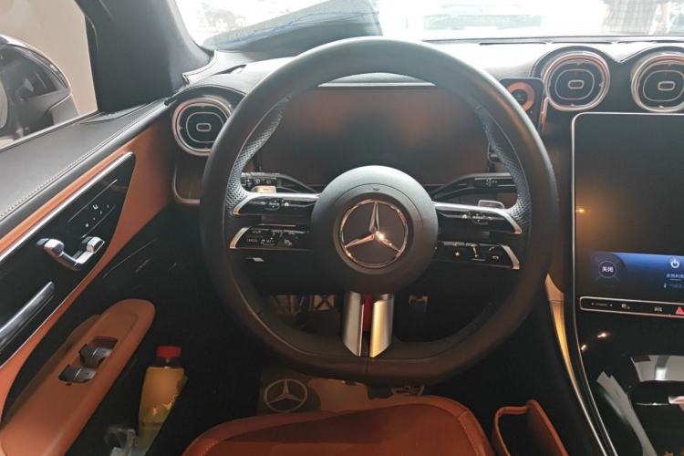 Used Mercedes-Benz GLC 2024 GLC 300 L 4MATIC Dynamic Edition 7-seater Steering Wheel
