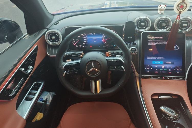 Used Mercedes-Benz GLC 2024 GLC 300 L 4MATIC Dynamic Edition 5-seater Steering Wheel