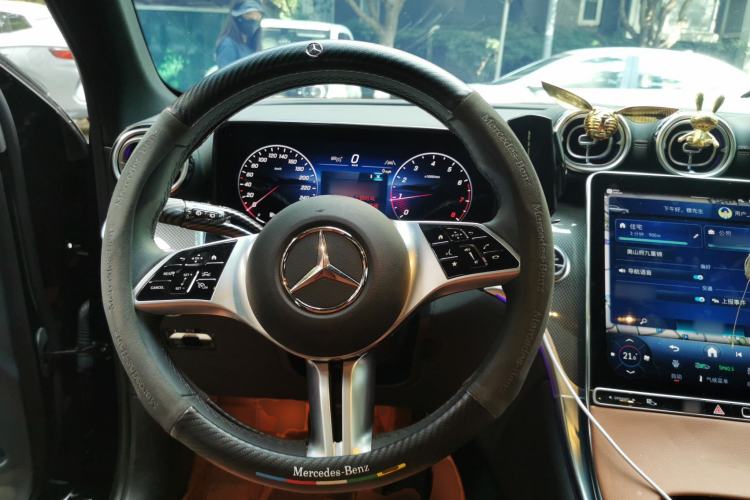 Used Mercedes-Benz GLC 2024 GLC 260 L 4MATIC Dynamic Edition 5-seater Steering Wheel
