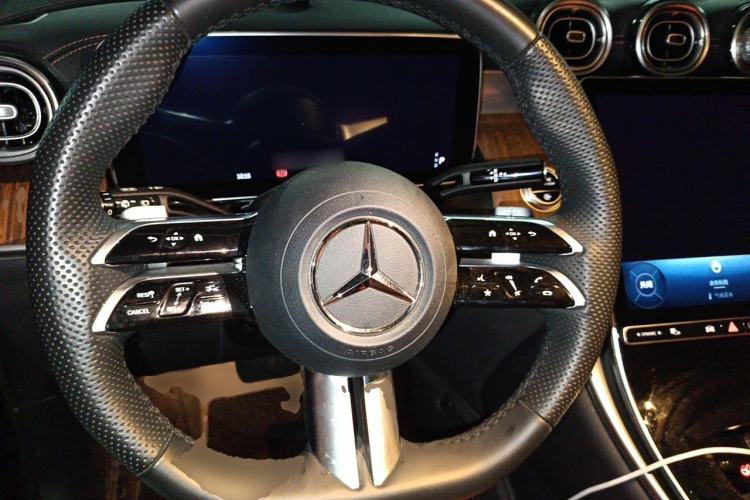 Used Mercedes-Benz GLC 2024 GLC 300 L 4MATIC Dynamic Edition 5-seater Steering Wheel