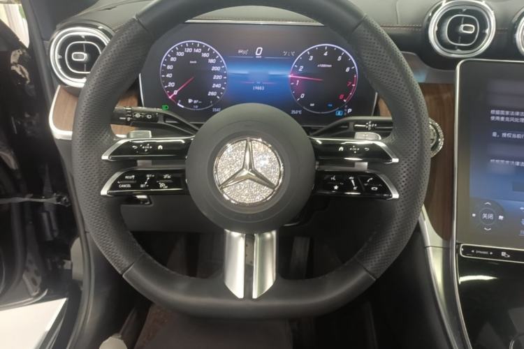 Used Mercedes-Benz GLC 2024 GLC 300 L 4MATIC Dynamic Edition 5-seater Steering Wheel