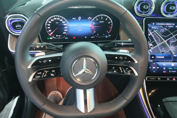 Used Mercedes-Benz GLC 2024 GLC 300 L 4MATIC Dynamic Edition 5-seater Steering Wheel