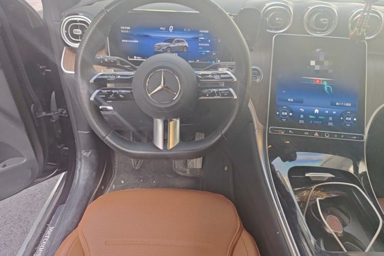 Used Mercedes-Benz GLC 2024 GLC 300 L 4MATIC Dynamic Edition 7-seater Steering Wheel
