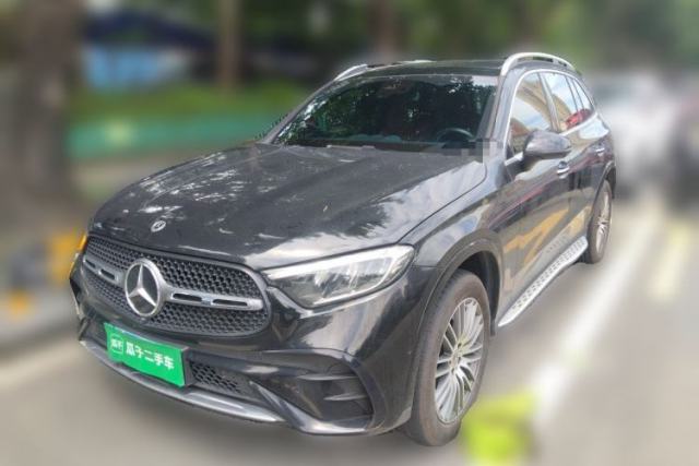 Używany Mercedes-Benz GLC 2024 GLC 300 L 4MATIC Dynamic Edition 5-seater