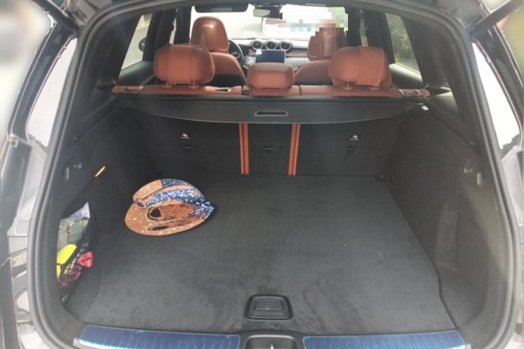Used Mercedes-Benz GLC 2024 GLC 260 L 4MATIC Dynamic Edition 5-seater Trunk