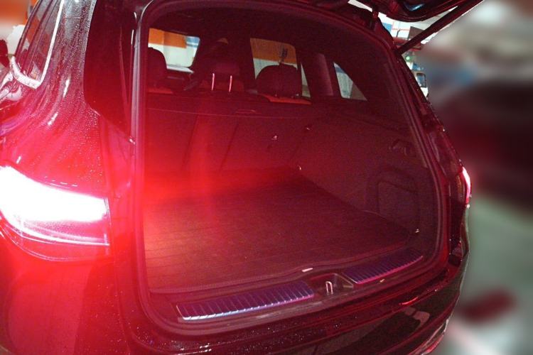 Used Mercedes-Benz GLC 2024 GLC 300 L 4MATIC Dynamic Edition 5-seater Trunk