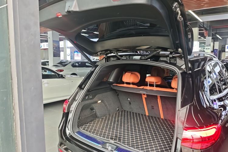Used Mercedes-Benz GLC 2024 GLC 260 L 4MATIC Dynamic Edition 5-seater Trunk