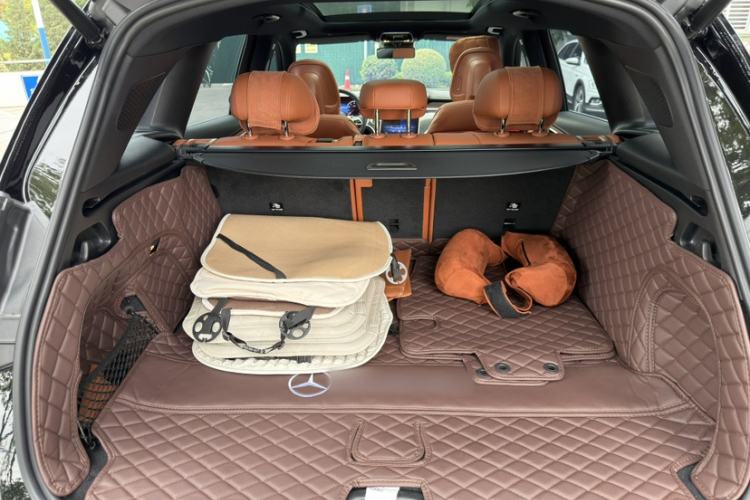 Used Mercedes-Benz GLC 2024 GLC 260 L 4MATIC Dynamic Edition 5-seater Trunk