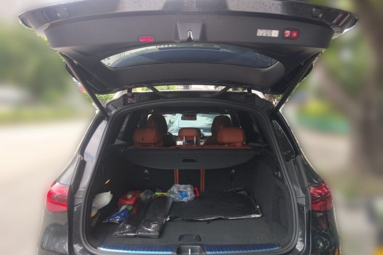 Used Mercedes-Benz GLC 2024 GLC 300 L 4MATIC Dynamic Edition 5-seater Trunk