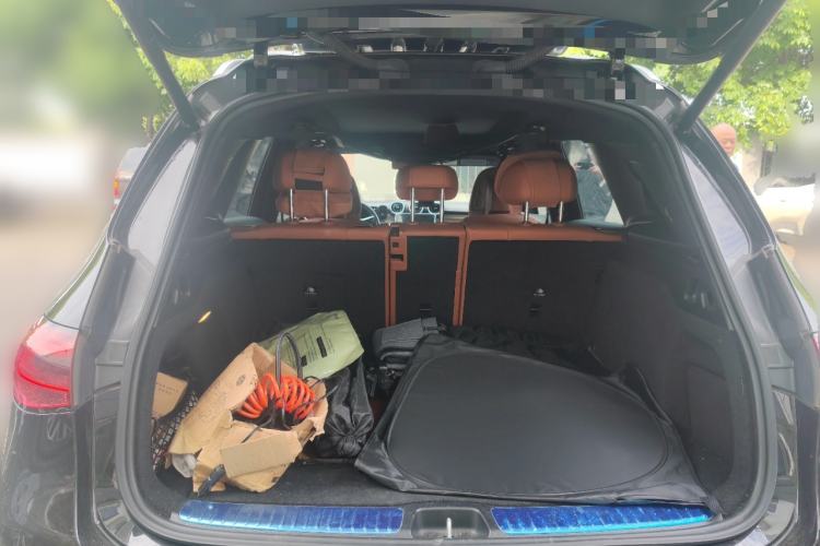 Used Mercedes-Benz GLC 2024 GLC 260 L 4MATIC Dynamic Edition 5-seater Trunk