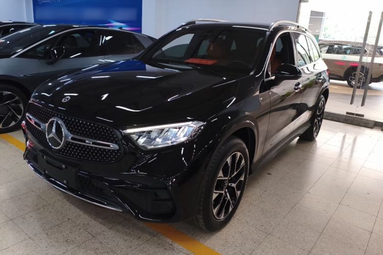 Used Mercedes-Benz GLC 2024 GLC 260 L 4MATIC Luxury Model 5 Seats Guazi used car, China used car export, Used car for sale, Used  cars, Cheapest cars for sale