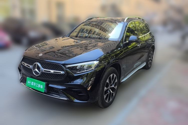 Used Mercedes-Benz GLC 2024 Facelifted GLC 260 L 4MATIC Luxury Version 5 Seats Guazi used car, China used car export, Used car for sale, Used cars, Cheapest cars for sale