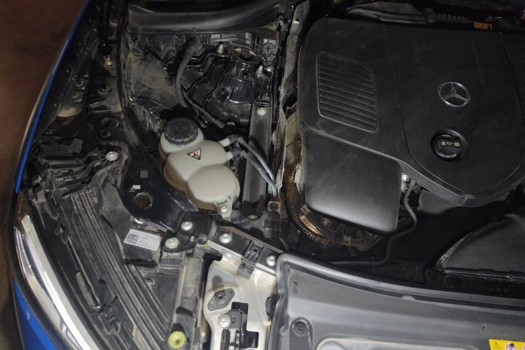 Used Mercedes-Benz GLC 2024 GLC 300 L 4MATIC Dynamic Edition 5-seater Engine Bay Right