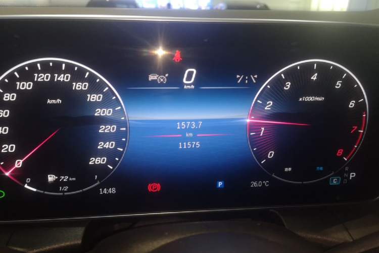 Used Mercedes-Benz GLC 2024 Refreshed GLC 300 L 4MATIC Dynamic Version 5 Seats Instrument Cluster