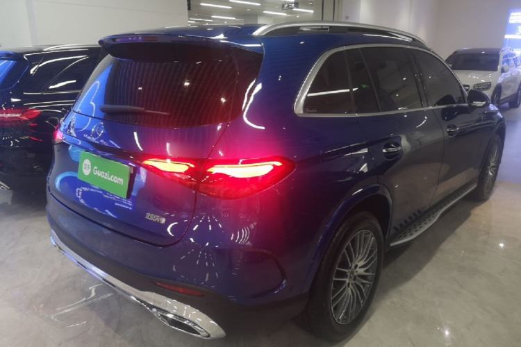 Used Mercedes-Benz GLC 2024 Refreshed GLC 300 L 4MATIC Dynamic Version 5 Seats Rear Right 45 Deg