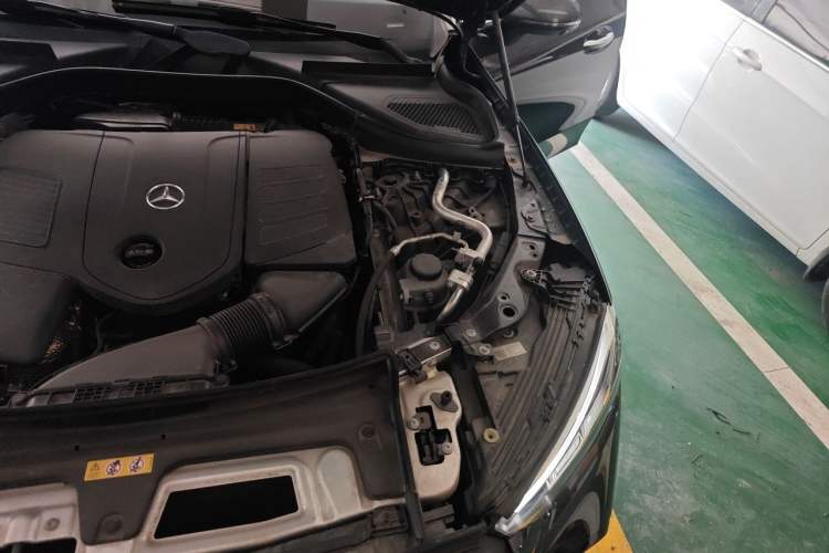 Used Mercedes-Benz GLC 2024 GLC 300 L 4MATIC Dynamic Edition 5-seater Engine Bay Left