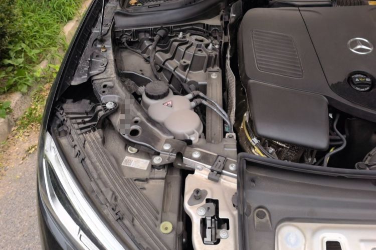 Used Mercedes-Benz GLC 2024 GLC 300 L 4MATIC Dynamic Edition 5-seater Engine Bay Right