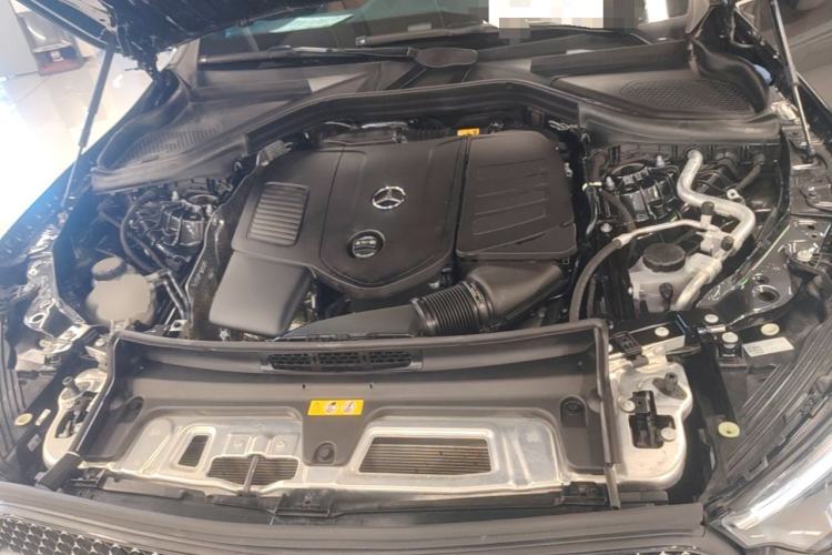 Used Mercedes-Benz GLC 2024 GLC 260 L 4MATIC Luxury Model 5 Seats Engine Bay
