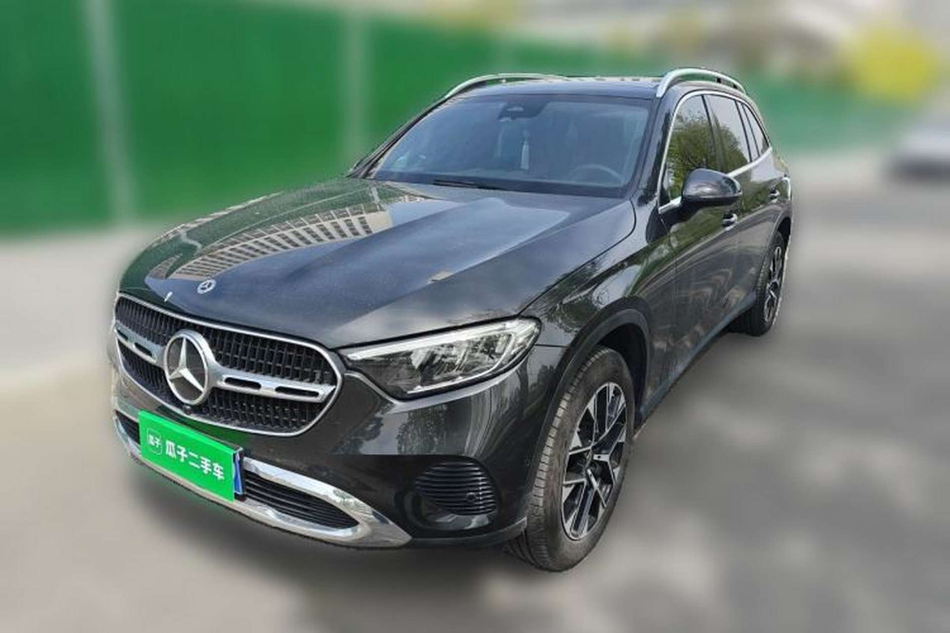 Used Mercedes-Benz GLC 2024 GLC 260 L 4MATIC Dynamic Edition 5-seater Front Left 45 Deg