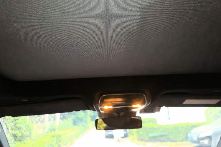 Used Mercedes-Benz GLC 2024 GLC 300 L 4MATIC Dynamic Edition 5-seater Headliner