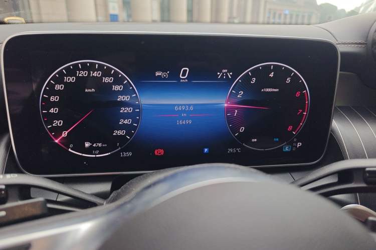 Used Mercedes-Benz GLC 2024 GLC 260 L 4MATIC Dynamic Edition 5-seater Instrument Cluster