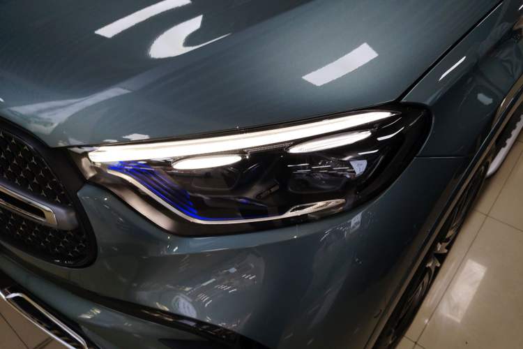 Used Mercedes-Benz GLC 2024 GLC 300 L 4MATIC Luxury Model 5 Seats Left Front Headlight