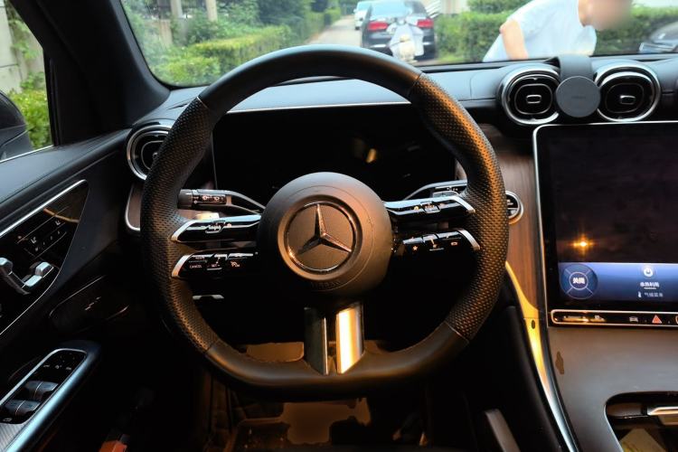 Used Mercedes-Benz GLC 2024 GLC 300 L 4MATIC Dynamic Edition 5-seater Steering Wheel