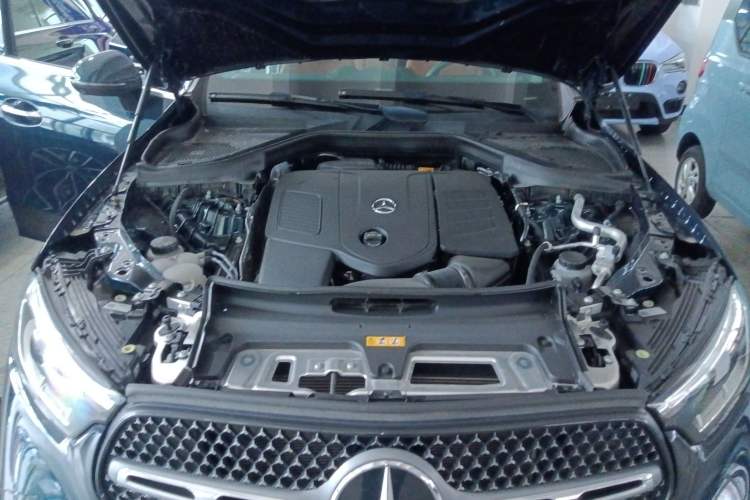Used Mercedes-Benz GLC 2024 Refreshed GLC 300 L 4MATIC Dynamic Version 5 Seats Engine Bay
