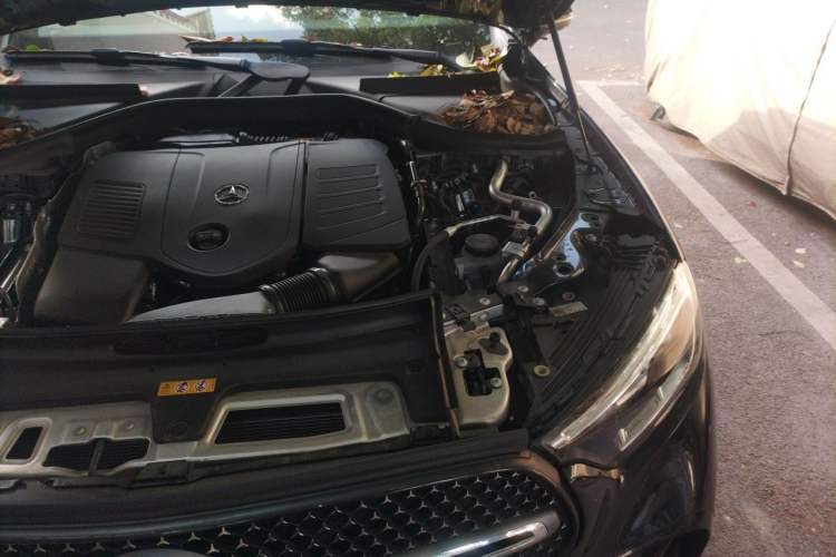 Used Mercedes-Benz GLC 2024 GLC 300 L 4MATIC Dynamic Edition 5-seater Engine Bay Left