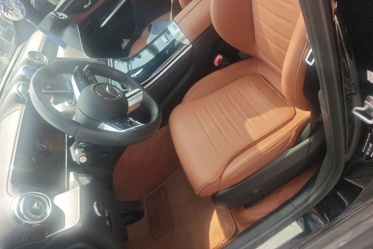 Used Mercedes-Benz GLC 2024 GLC 260 L 4MATIC Luxury Model 5 Seats Left Front Seat