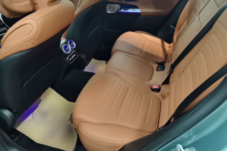 Used Mercedes-Benz GLC 2024 GLC 300 L 4MATIC Luxury Model 5 Seats Left Rear Seat
