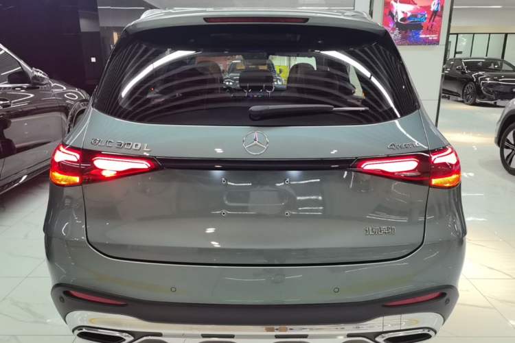 Used Mercedes-Benz GLC 2024 GLC 300 L 4MATIC Luxury Model 5 Seats Rear