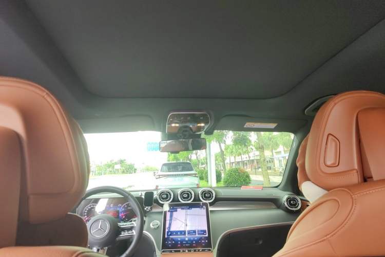 Used Mercedes-Benz GLC 2024 GLC 260 L 4MATIC Luxury Model 5 Seats Headliner