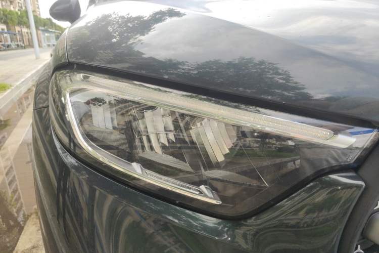 Used Mercedes-Benz GLC 2024 GLC 260 L 4MATIC Luxury Model 5 Seats Right Front Headlight