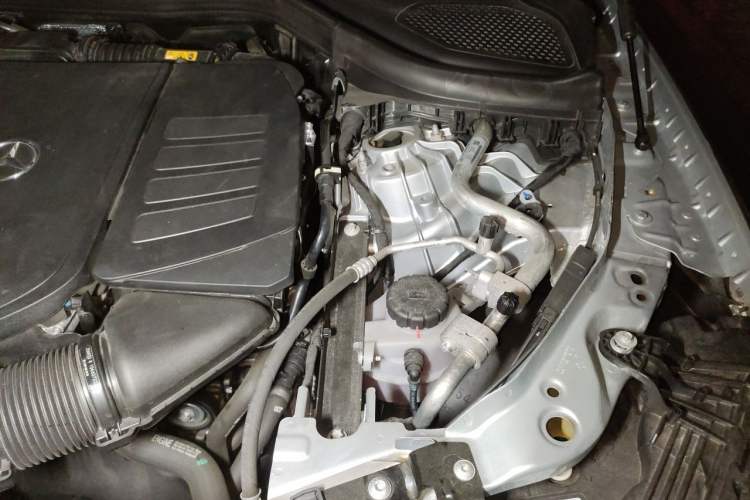 Used Mercedes-Benz GLC 2024 GLC 300 L 4MATIC Dynamic Edition 5-seater Engine Bay Left