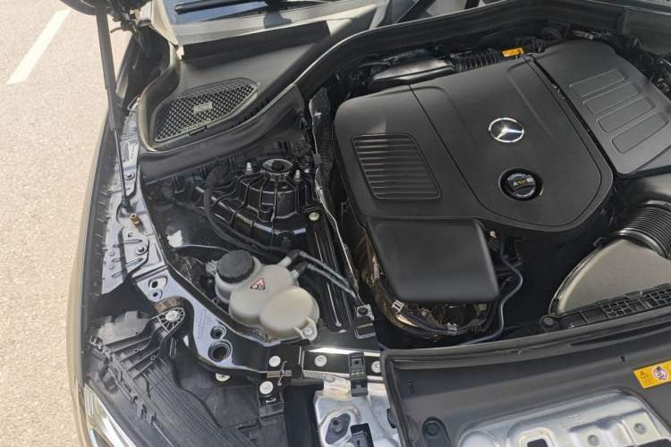 Used Mercedes-Benz GLC 2024 GLC 300 L 4MATIC Dynamic Edition 5-seater Engine Bay Right